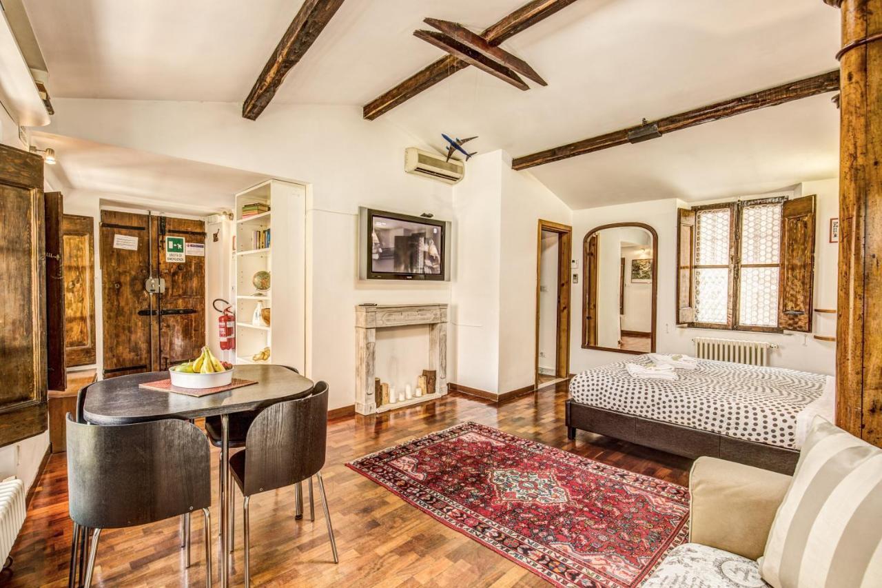 Homehouse Garofano - Rione Monti - Colosseum Rome Extérieur photo